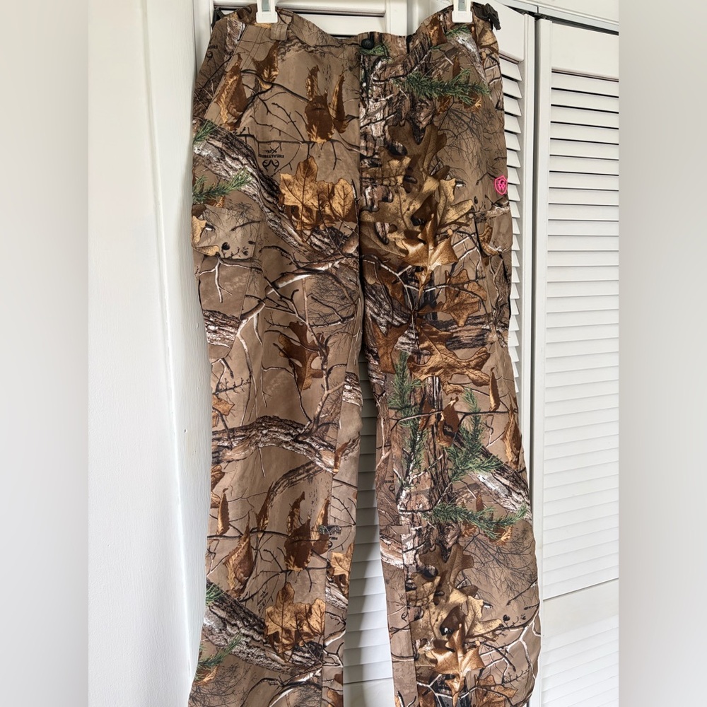 Realtree Women's Camo Pants with Pink Label